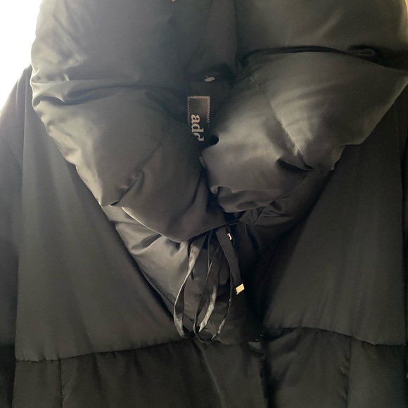 ADD down goose women long puffer used 2 times new condition - Picture 13 of 16